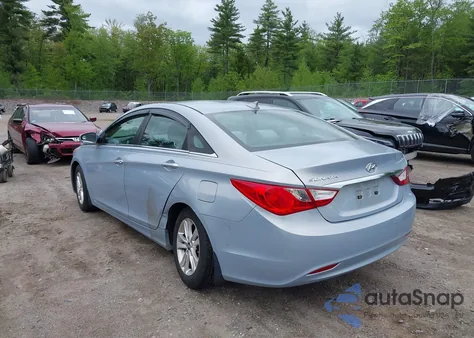 2013 Hyundai Sonata Gls z USA, uszkodzony, nr VIN 5NPEB4AC7DH784332